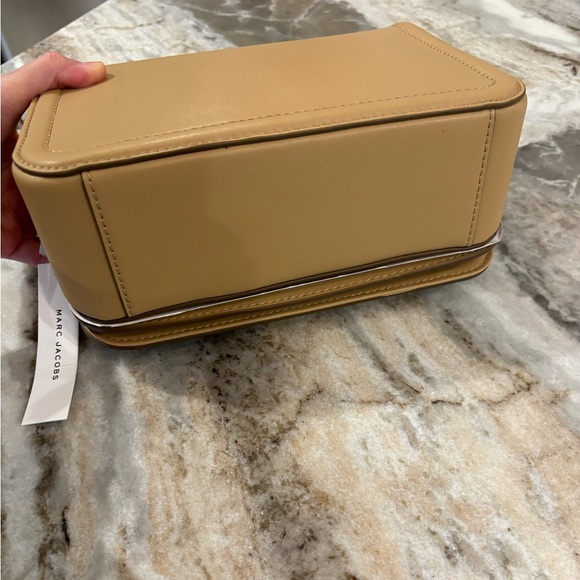 NWT cafe colored Marc Jacob’s crossbody - Picture 3 of 10